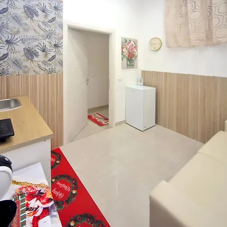 Napoli-new With 2 Bathrooms 3*