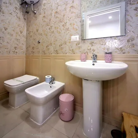 Napoli-new With 2 Bathrooms